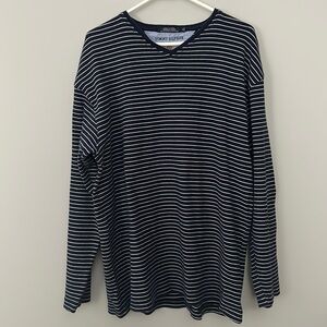 Vintage Tommy Hilfiger Ribbed Thick Navy Blue Striped Long Sleeve in Size XL